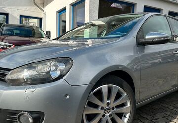 VW Golf 225.000 km 3.349 &euro; Gummersbach (Zwischen Toom Markt und ATU) 51645