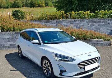 Ford Focus 49.000 km 10.500 &euro; Gummersbach 51645