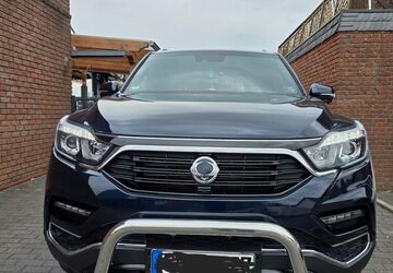 SsangYong REXTON 142.200 km 18.500 &euro; Waldbröl 51545
