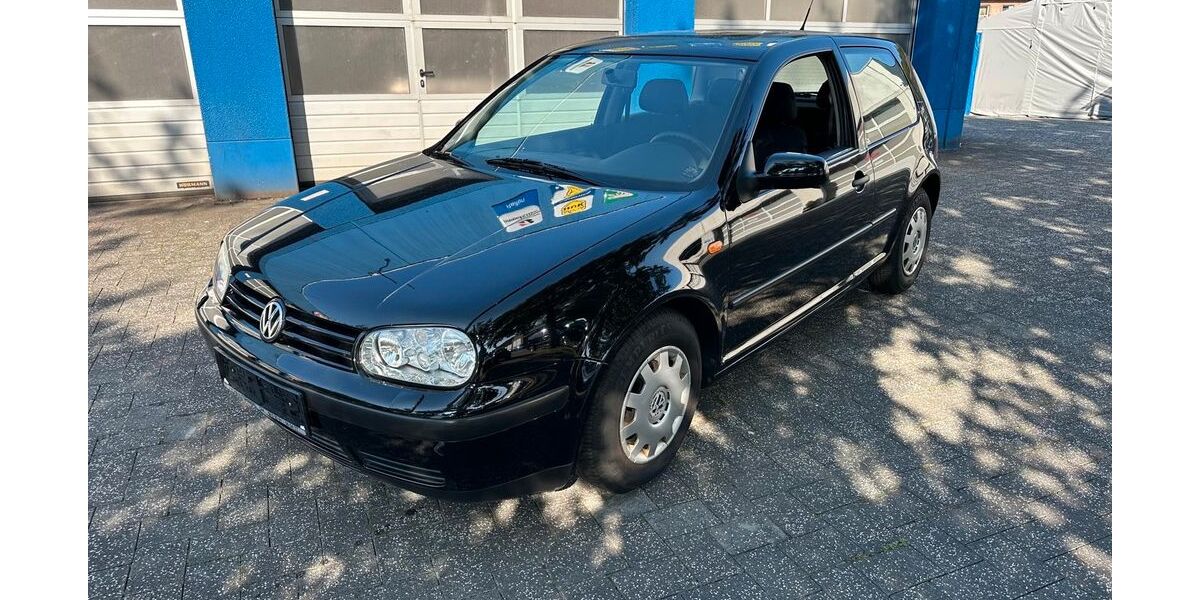 VW Golf 117.145 km 1.999 &euro; Gummersbach 51645