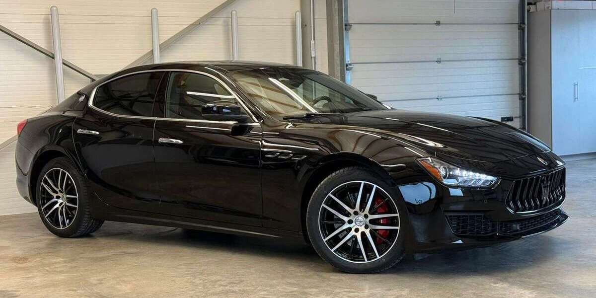 Maserati Ghibli 22.000 km 39.950 &euro; Wenden 57482