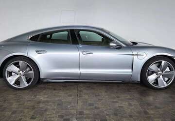 Porsche Taycan 27.000 km 62.890 &euro; Nümbrecht-Niederbröl 51588