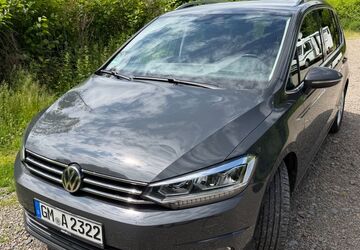 VW Touran 156.000 km 19.900 &euro; Gummersbach 51647