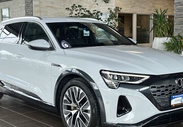 Audi Q8 e-tron 34.980 km 47.499 &euro; Eitorf 53783