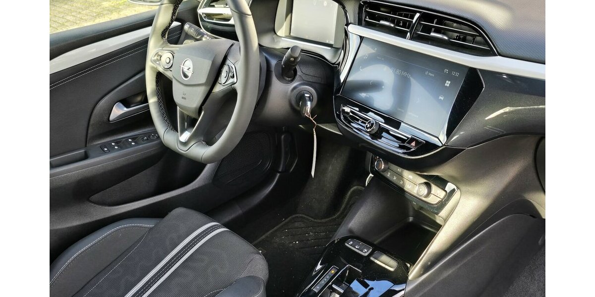 Opel Corsa GS Automatik|Winterpaket|ACC|Kamera 16.440 km 18.550 &euro; Wermelskirchen 42929