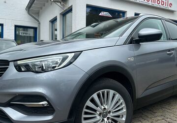 Opel Grandland (X) 65.000 km 13.849 &euro; Gummersbach (Zwischen Toom Markt und ATU) 51645