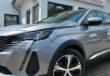 Peugeot 3008 128.000 km 17.949 &euro; Gummersbach (Zwischen Toom Markt und ATU) 51645
