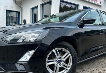 Ford Focus 115.000 km 12.849 &euro; Gummersbach (Zwischen Toom Markt und ATU) 51645