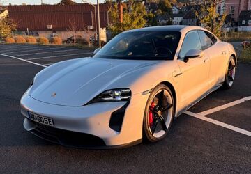 Porsche Taycan 39.999 km 66.999 &euro; Birken-Honigsessen 57587