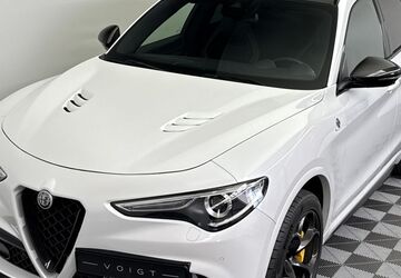 Alfa Romeo Stelvio 67.000 km 48.790 &euro; Radevormwald 42477