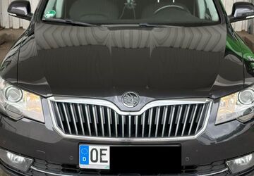 Skoda Superb 173.000 km 11.500 &euro; Attendorn 57439