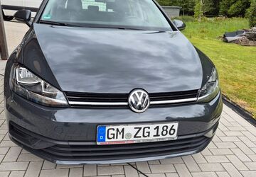 VW Golf 135.500 km 11.800 &euro; Gummersbach 51647