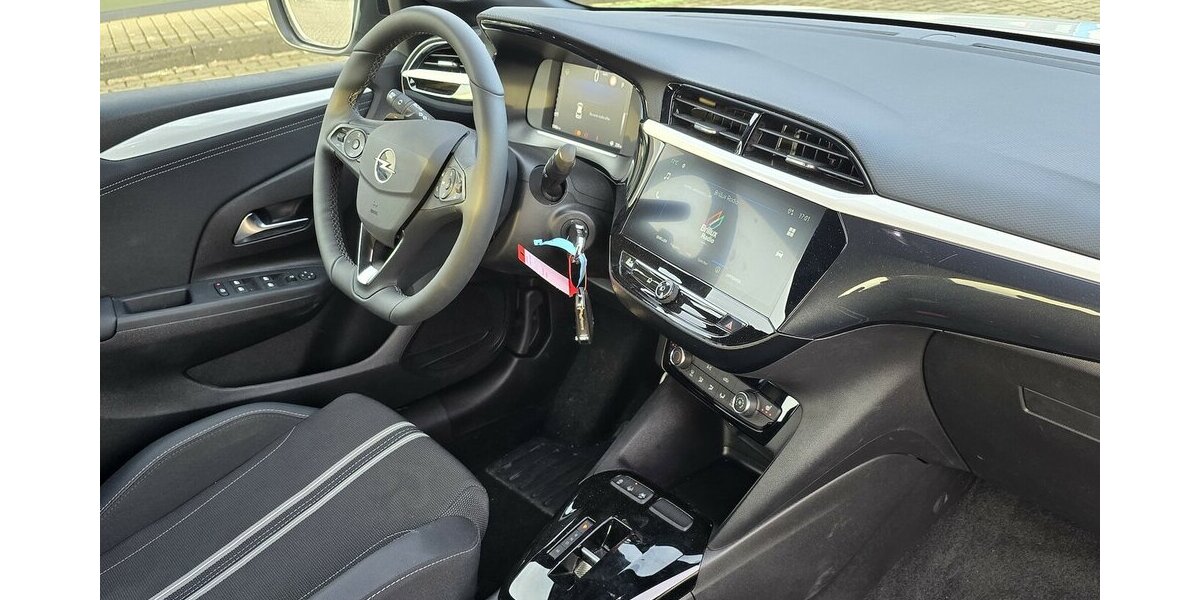 Opel Corsa GS Automatik|Winterpaket|ACC|Kamera 19.575 km 18.550 &euro; Wermelskirchen 42929