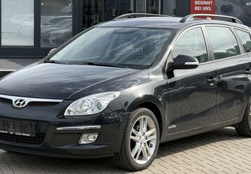 Hyundai i30 238.000 km 2.690 &euro; Eitorf 53783