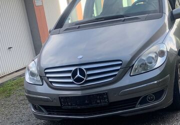 Mercedes-Benz B 200 220.741 km 2.300 &euro; Gummersbach 51643