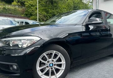 BMW 118 126.000 km 10.949 &euro; Gummersbach (Zwischen Toom Markt und ATU) 51645