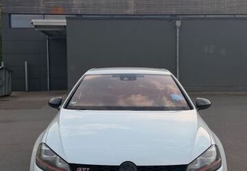 VW Golf 192.000 km 11.000 &euro; Gummersbach 51643