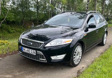 Ford Mondeo 207.000 km 2.600 &euro; Etzbach 57539