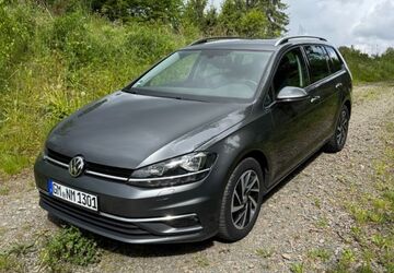 VW Golf 144.500 km 12.000 &euro; Gummersbach 51645