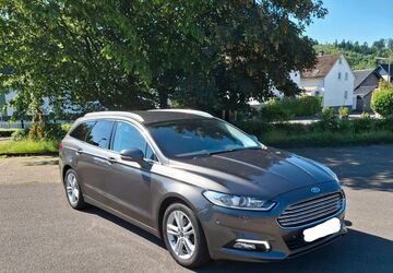 Ford Mondeo 122.700 km 12.400 &euro; Meinerzhagen 58540