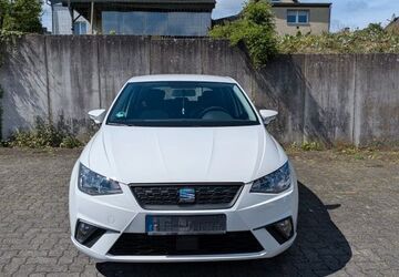 Seat Ibiza 25.800 km 9.570 &euro; Gummersbach 51647