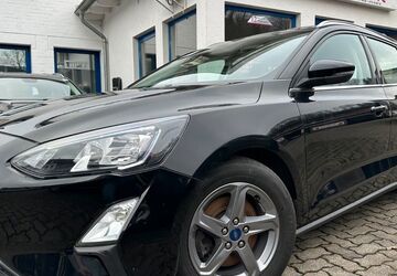 Ford Focus 139.000 km 10.749 &euro; Gummersbach (Zwischen Toom Markt und ATU) 51645