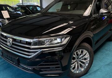 VW Touareg 292.503 km 22.220 &euro; Freudenberg 57258