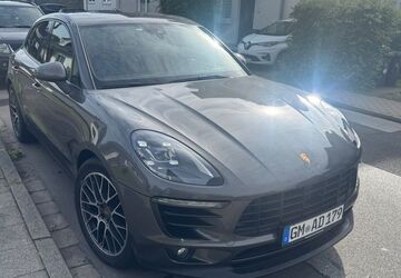 Porsche Macan 94.000 km 34.499 &euro; Radevormwald 42477