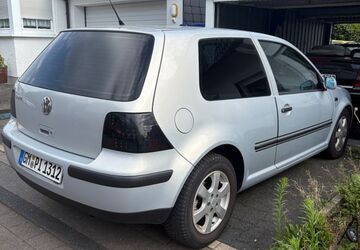 VW Golf 170.000 km 2.750 &euro; Gummersbach 51645
