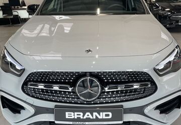 Mercedes-Benz GLA 200 7.825 km 49.980 &euro; Gummersbach 51645
